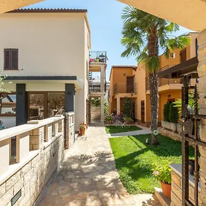 Apartment Nono